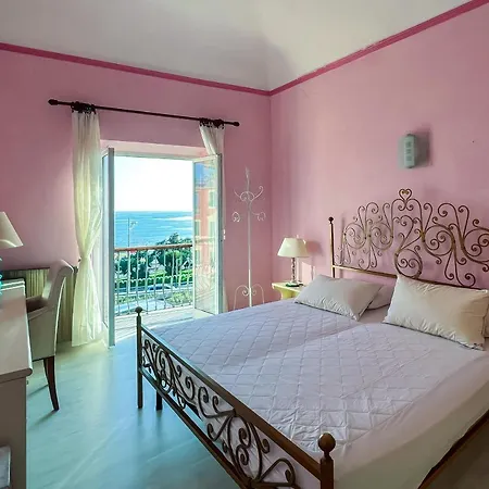 Lägenhet Splendido Con Vista Mare Su Piazza Dante *