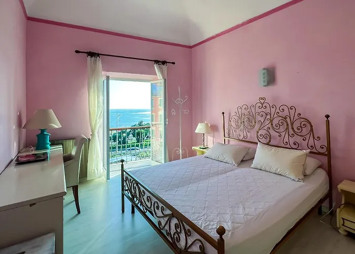 Apartman Splendido Con Vista Mare Su Piazza Dante *